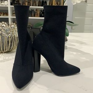 Sock like Steve Madden Boots